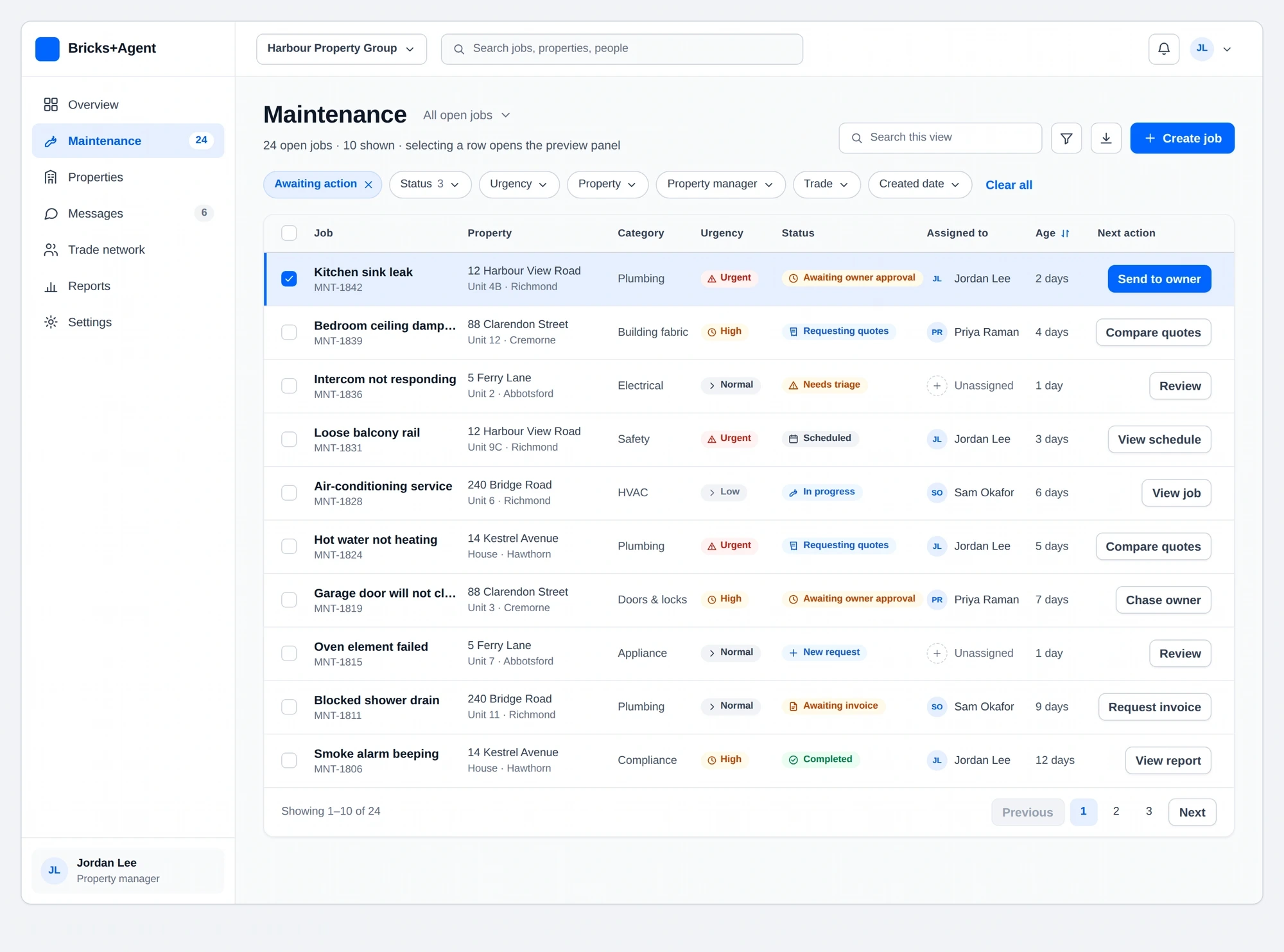 Desktop maintenance queue with filters, priorities, statuses and assigned actions.